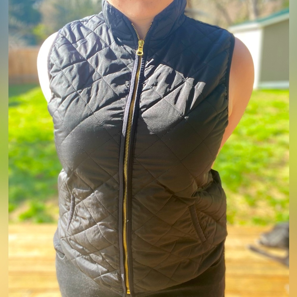 Black Quilted Gold Zipper Vest